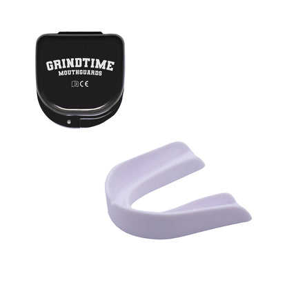 GT Performance Mouthguard, white, with one black case in the left upper corner